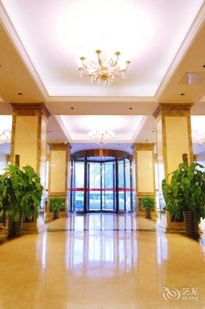 Hedong Zhongqi Shiji Hotel Tianjin Exterior photo